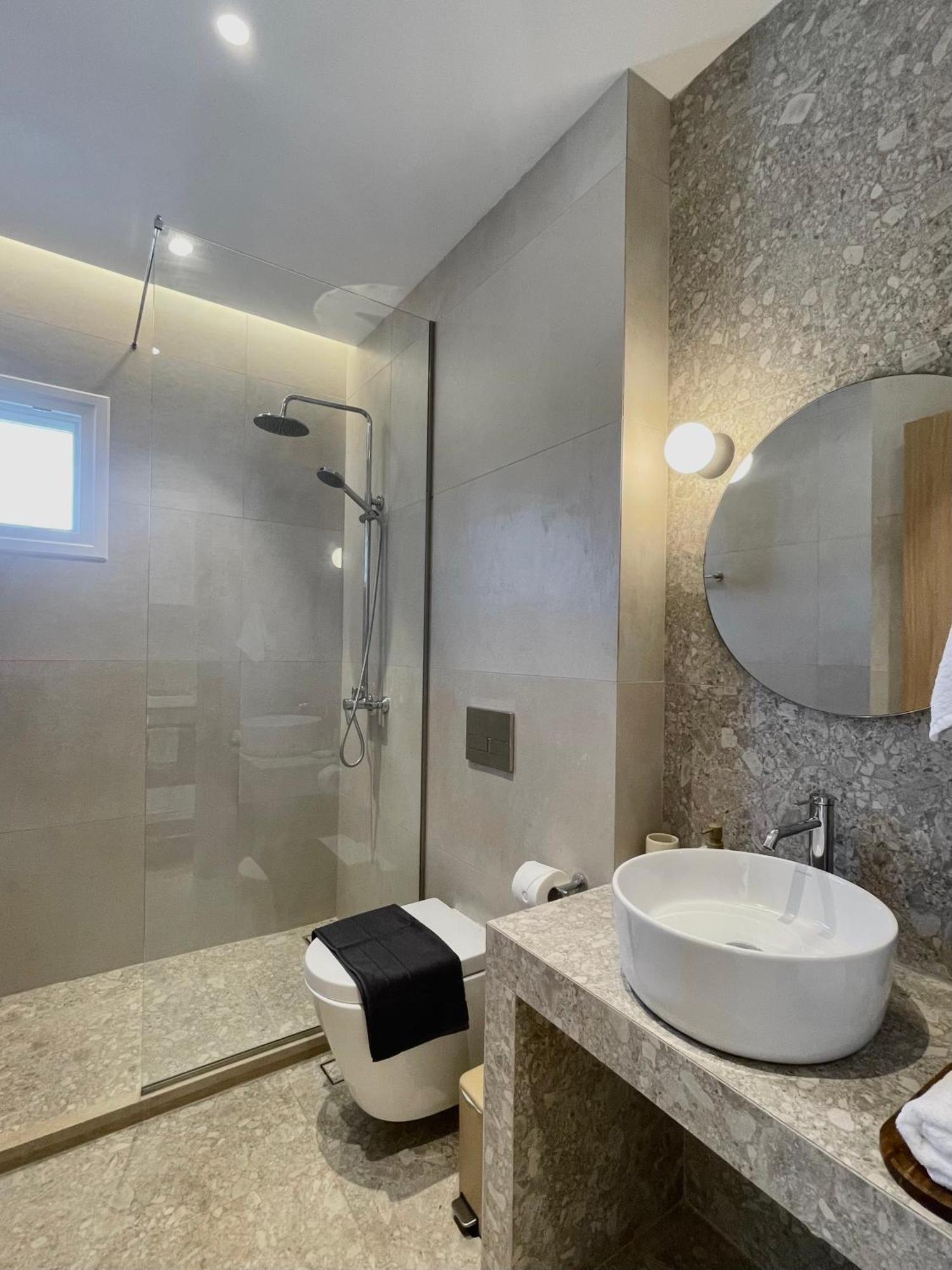 Staybridge Apartments, Mesongí Dış mekan fotoğraf